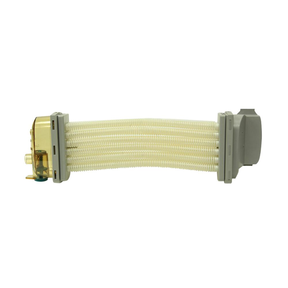 Conjunto com os tubos de passagem do bloco do condensador Conjunto com os tubos de passagem do bloco do condensador